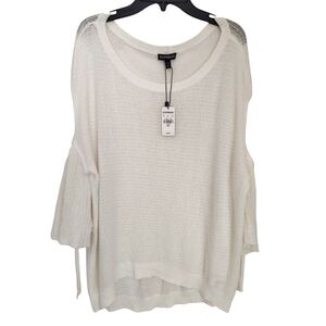 EXPRESS Soft Ribbed Ivory Sweater  Medium NWT